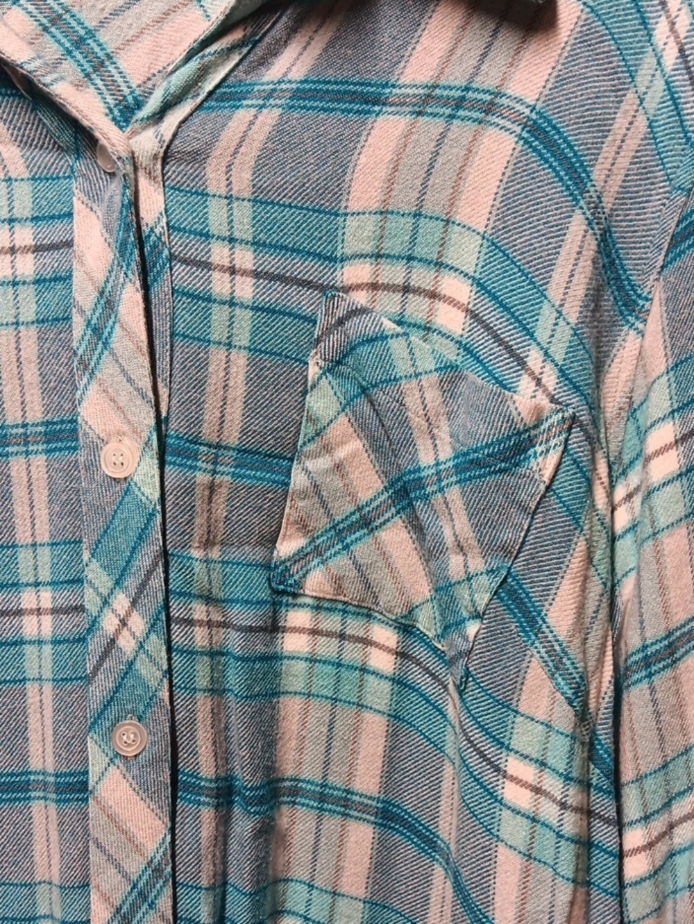 CJ Banks Plaid button-up shirt EUC - Picture 5 of 6